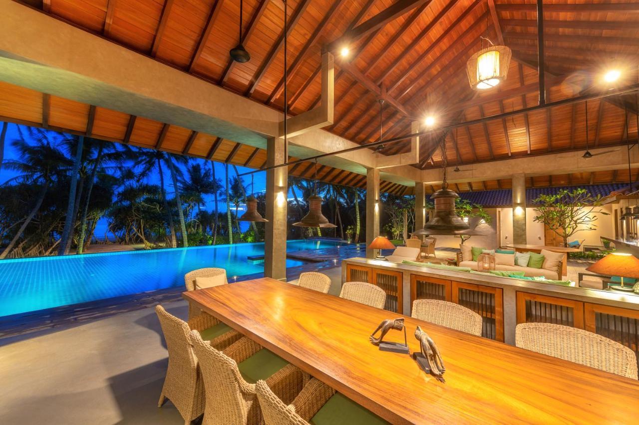 Kirana - A Santani Villa ベントータ エクステリア 写真