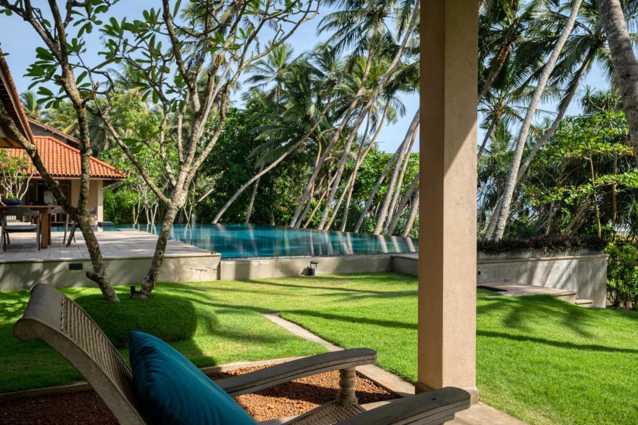 Kirana - A Santani Villa ベントータ エクステリア 写真