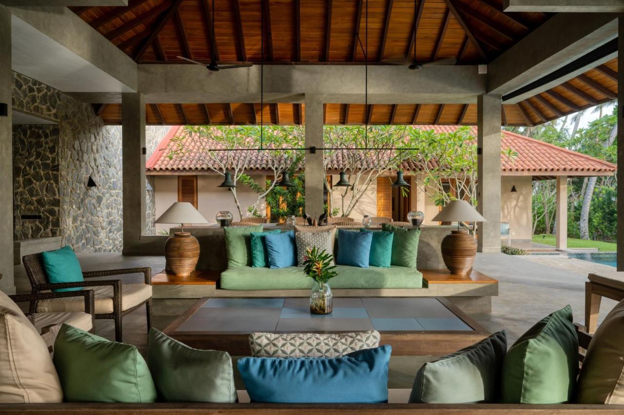 Kirana - A Santani Villa ベントータ エクステリア 写真