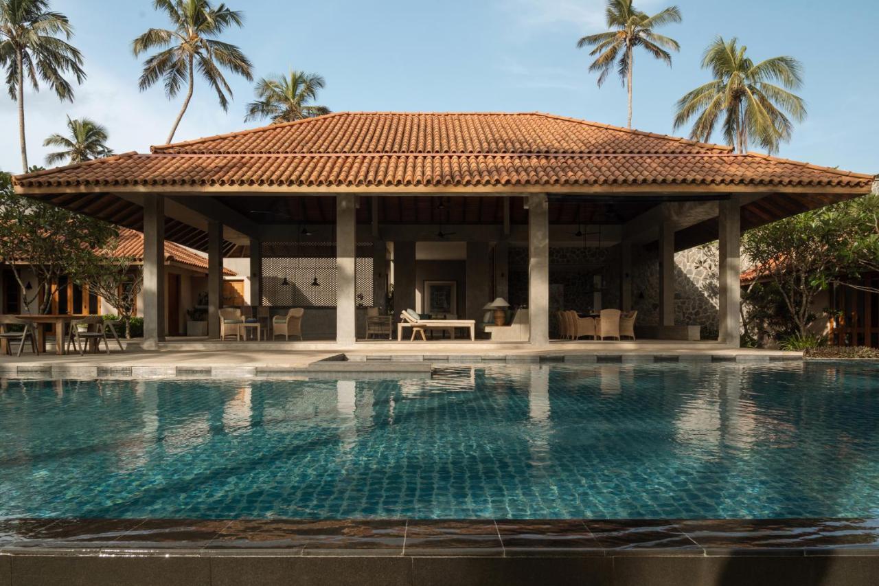 Kirana - A Santani Villa ベントータ エクステリア 写真
