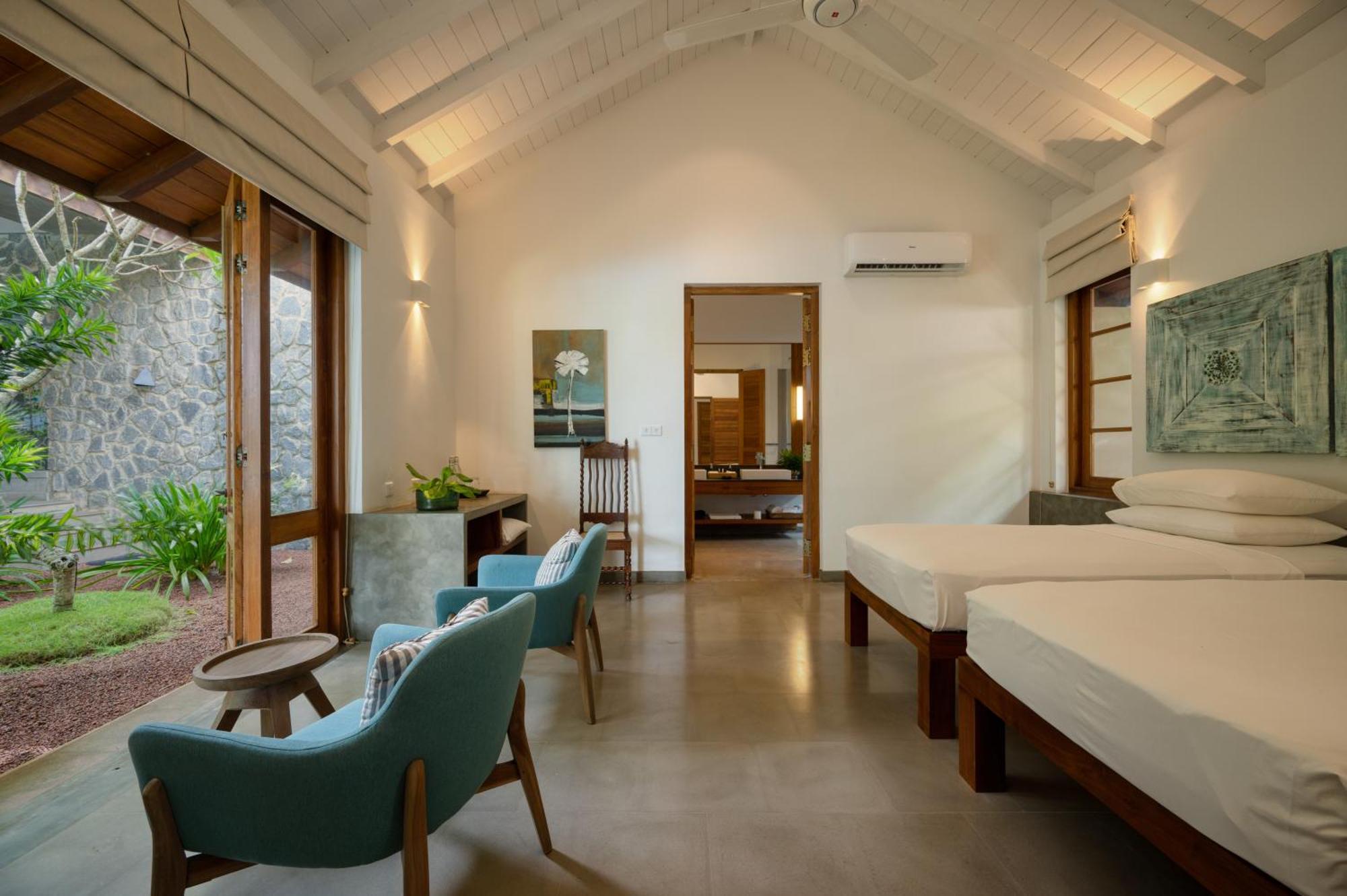 Kirana - A Santani Villa ベントータ エクステリア 写真
