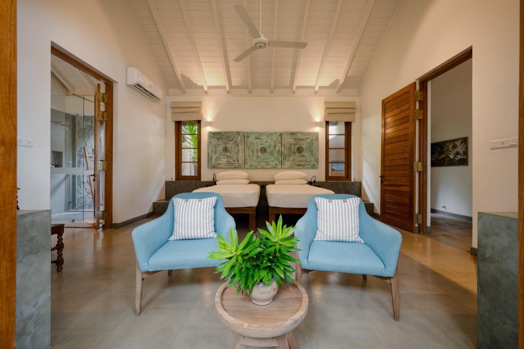 Kirana - A Santani Villa ベントータ エクステリア 写真