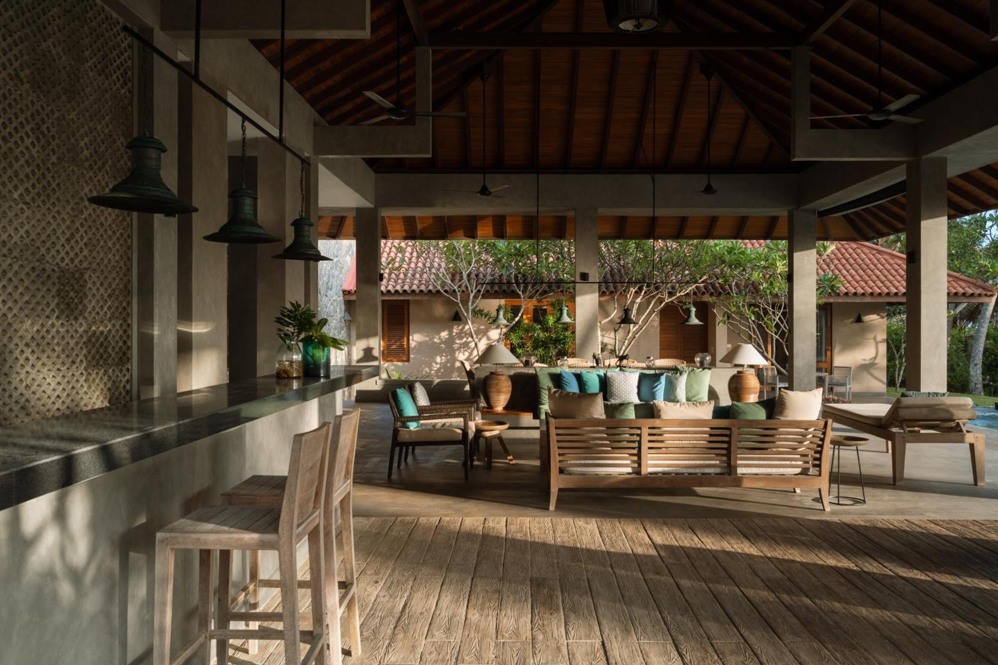 Kirana - A Santani Villa ベントータ エクステリア 写真